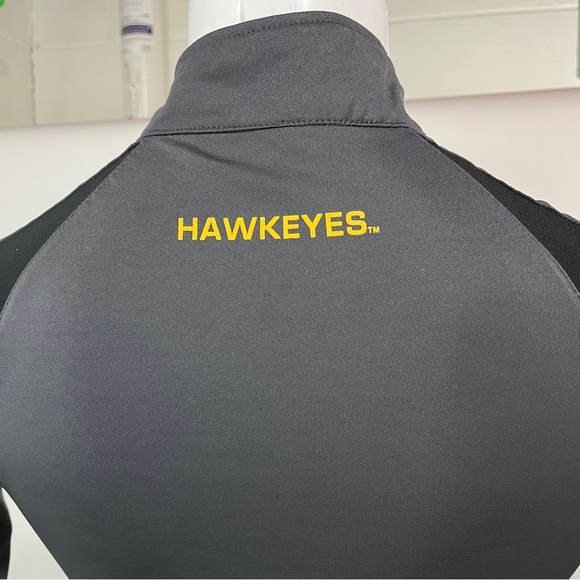Iowa Hawkeyes Pullover 1/4 Zip Womens Small Gray NCAA Athletic (78) - Picture 6 of 9